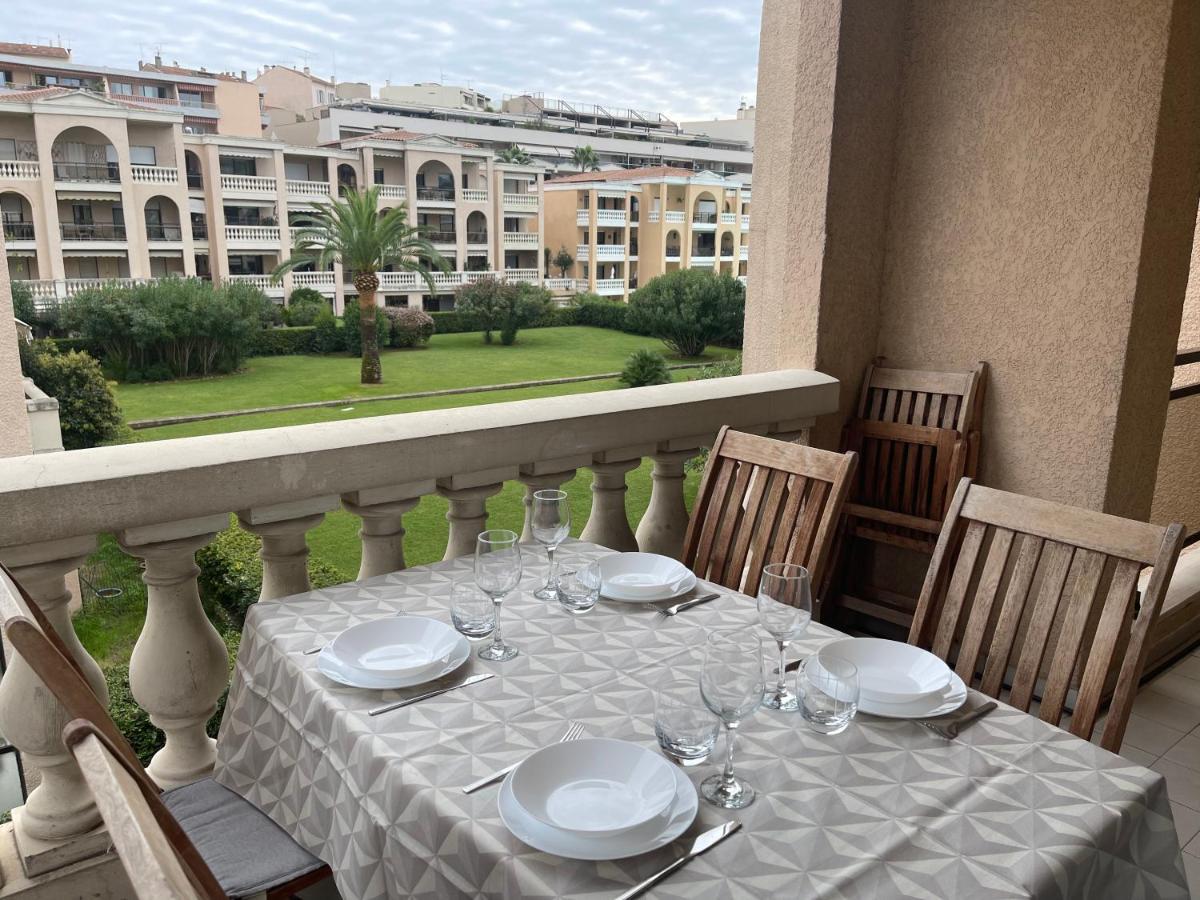 Domaine D'Ahmosis, Modern 2 Bedrooms Refurbished Apartment, F3 Moderne Fraichement Renove Le Cannet Zewnętrze zdjęcie