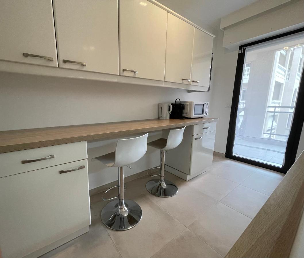 Domaine D'Ahmosis, Modern 2 Bedrooms Refurbished Apartment, F3 Moderne Fraichement Renove Le Cannet Zewnętrze zdjęcie